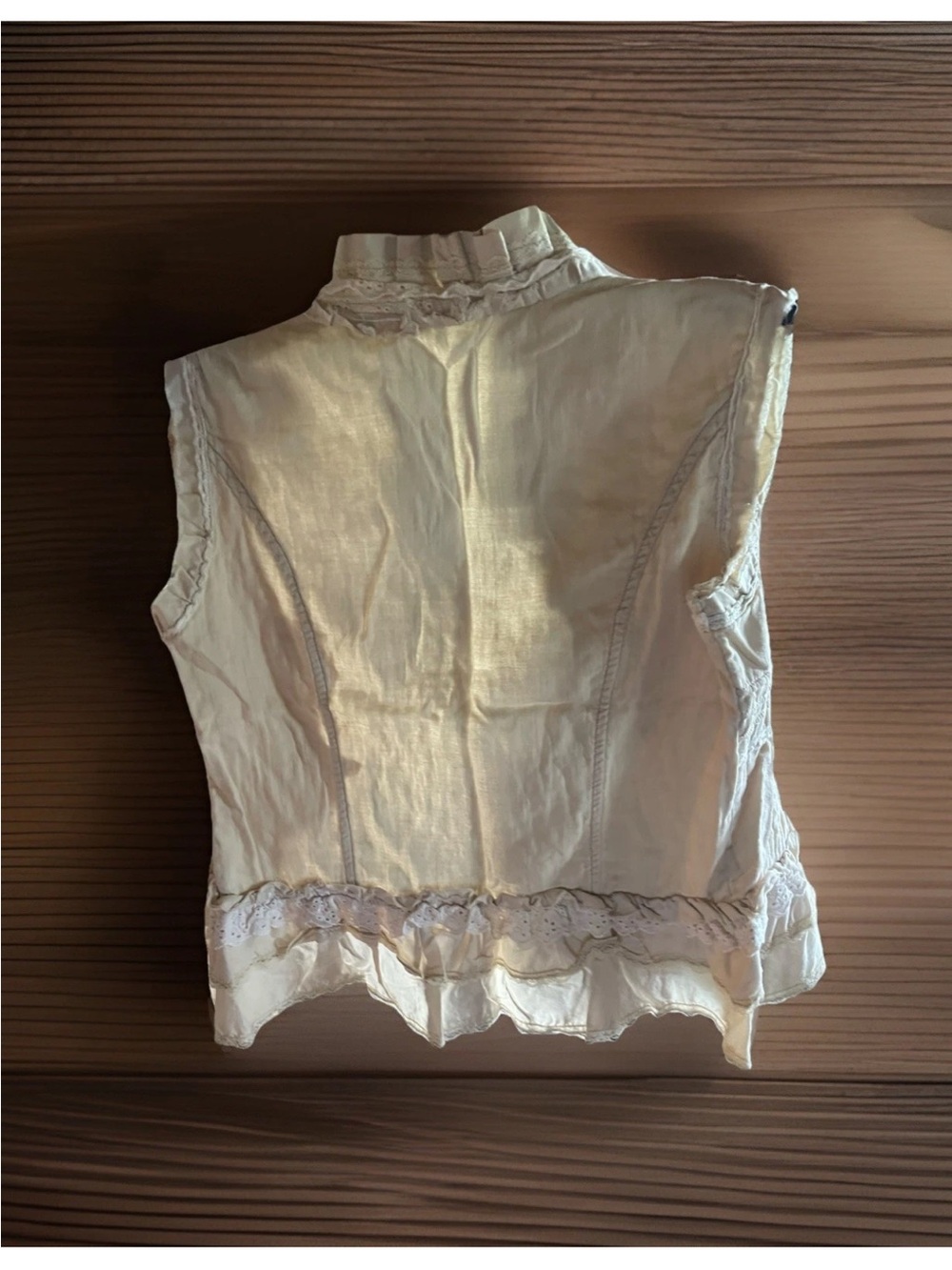 Ivory Ruffled Open Front Vest - Picture 2 of 3